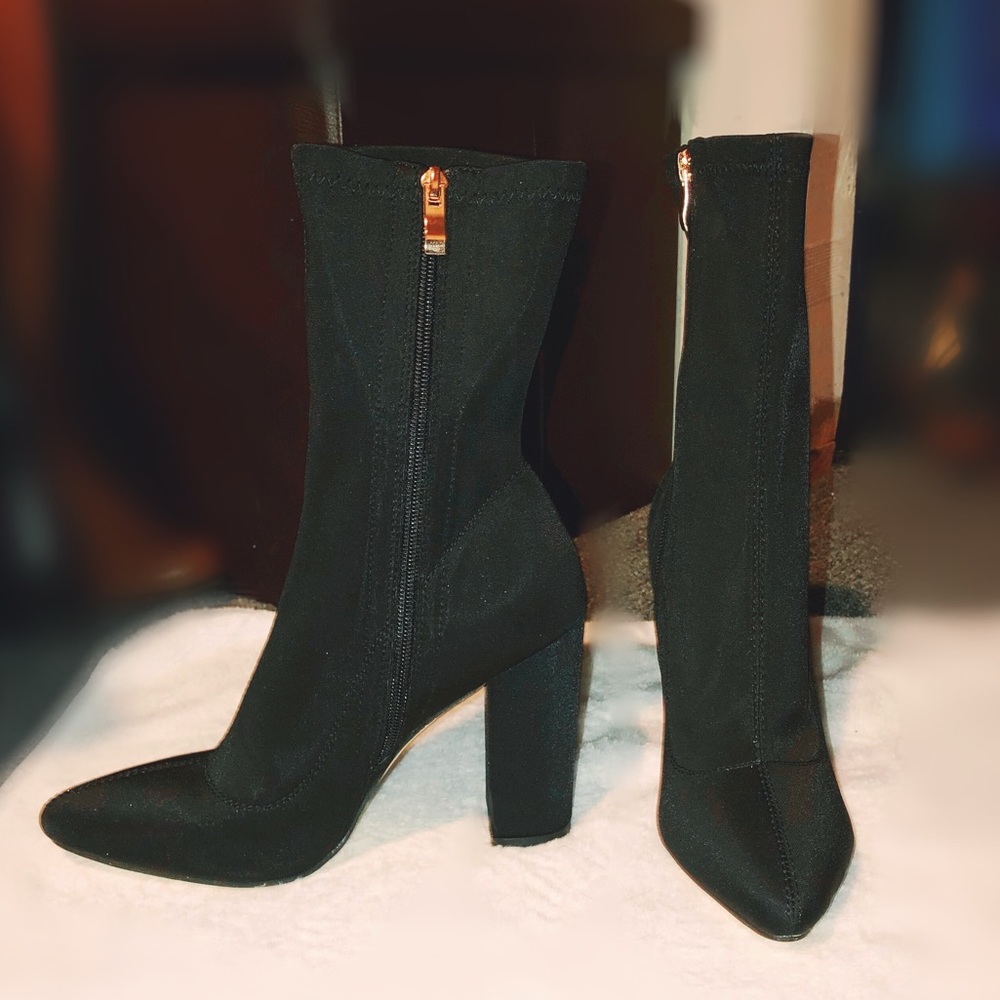 High heel boots